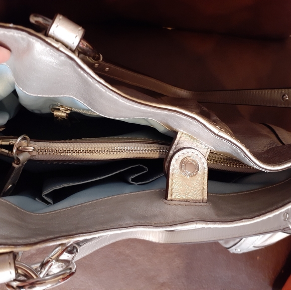 Coach Purse - Picture 10 of 16